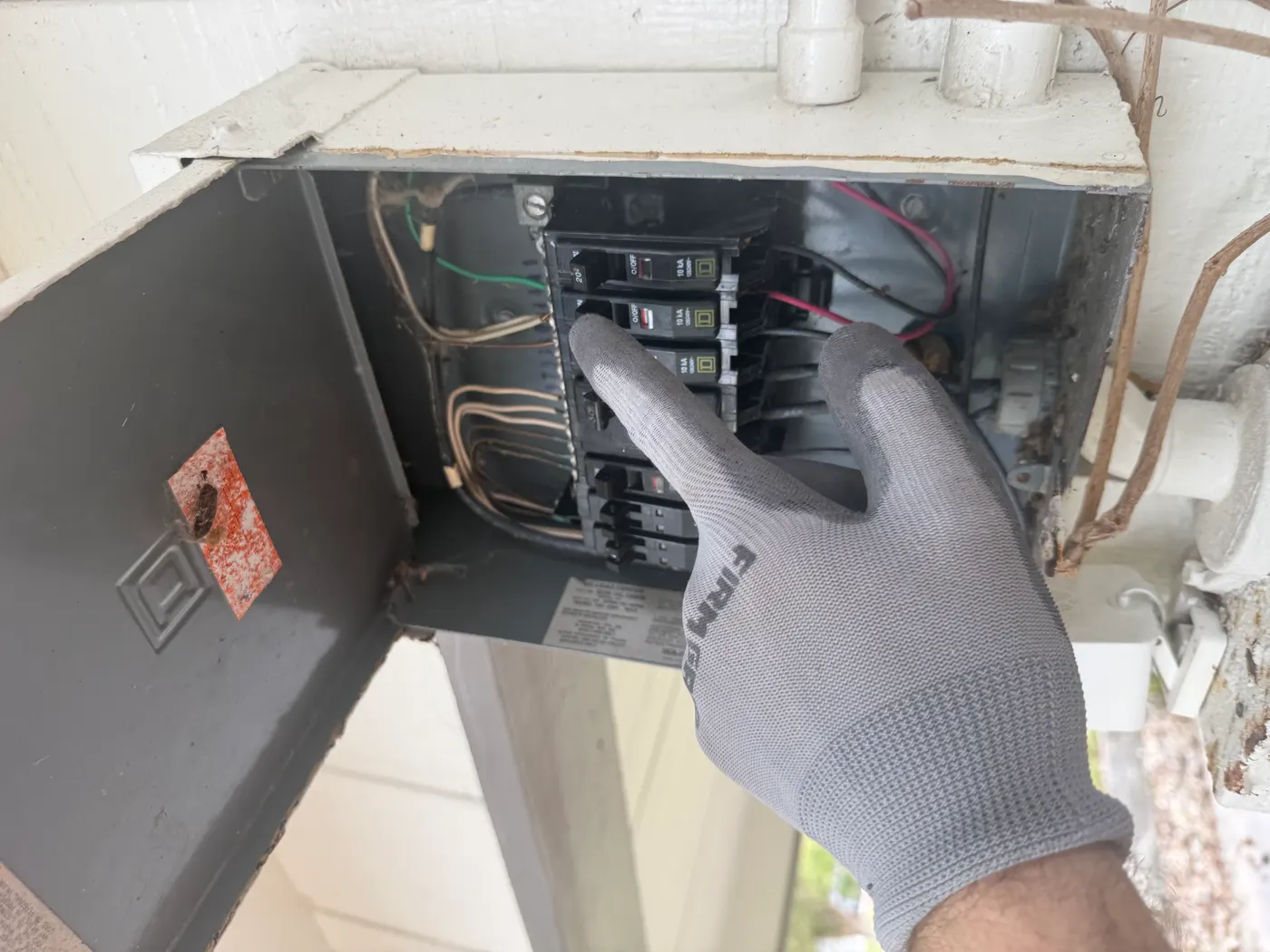 All Power FL team at work - We Do the Job Right — Every Single Time